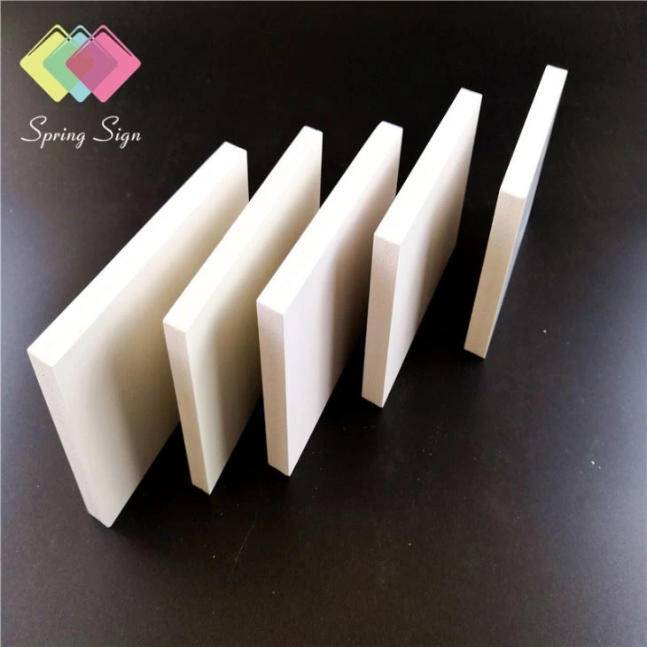 Coroplast 4x8 Feet White 4 Mm Corrugated Hollow Plastic Sheet